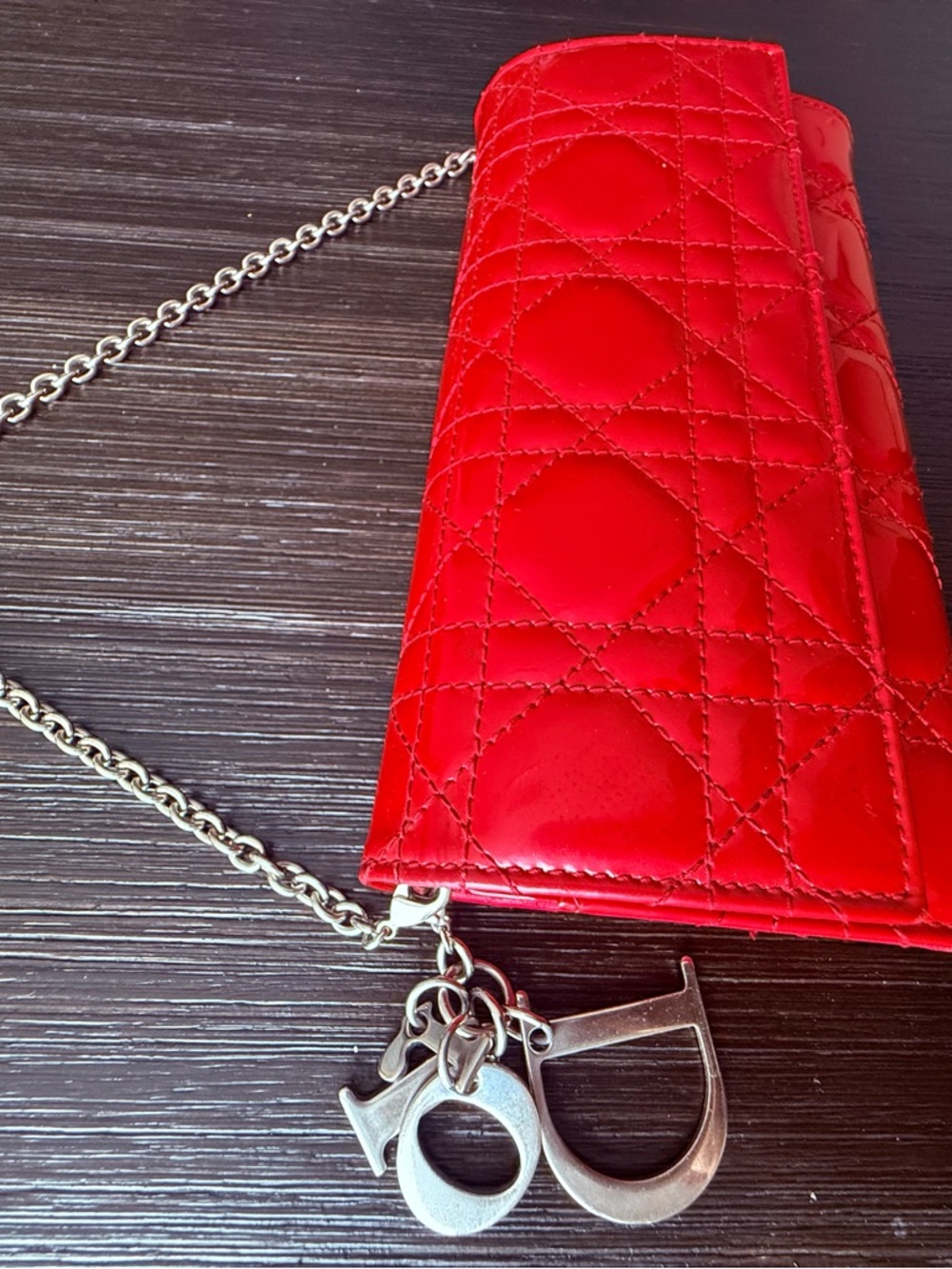 Christian Dior Patent Cannage wallet on chain - Picture 8 of 9
